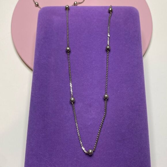 💛 Sterling Silver Plated Station Ball Necklace - Picture 1 of 5